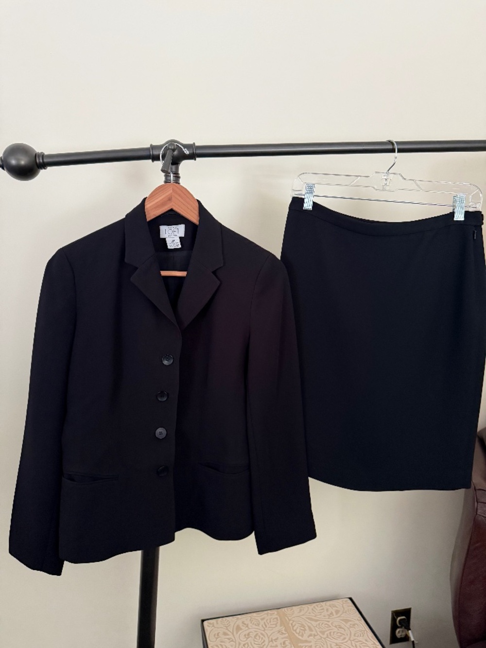 LOFT Black 2 Piece Skirt Suit Set Blazer Jacket & Pencil Skirt for Office